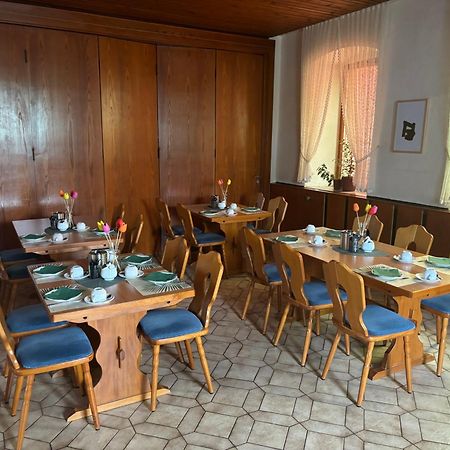 Goldener Loewe Hotel Вунзидел Екстериор снимка